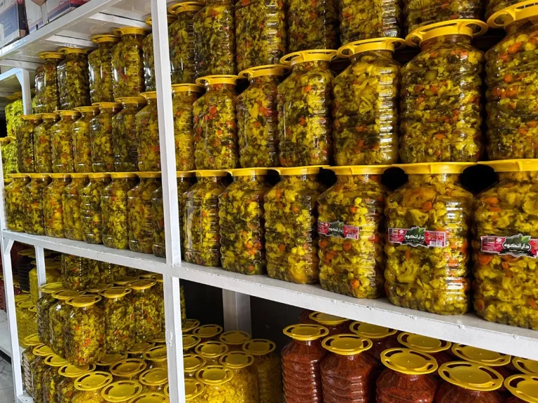 فروش عمده ترشی در اصفهان
